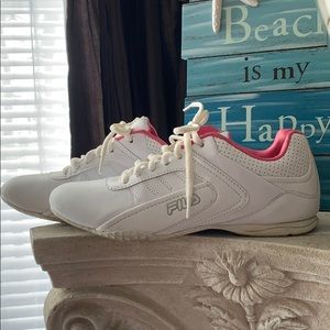 FILA tennis shoes size 7